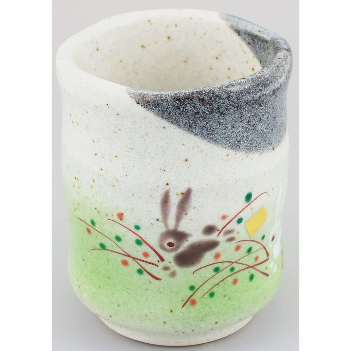 INO SEIHOU - Kutani-Yaki Tea Cup - Rabbits