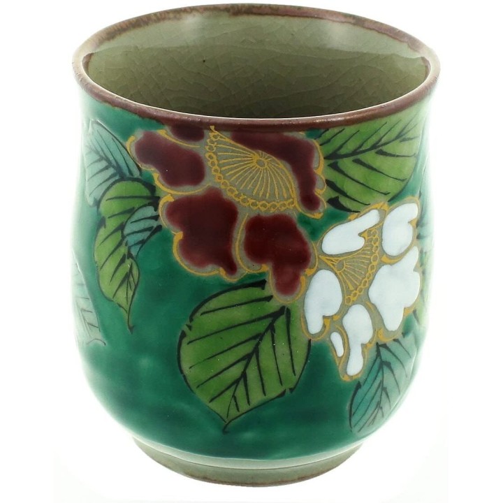 INO SEIHOU - Kutani-Yaki Tea Cup - Camellias Flowers