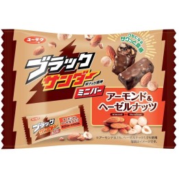 YURAKU SEIKA - BLACK THUNDER Bag of Almond & Hazelnut Mini Chocolate Bars 143g