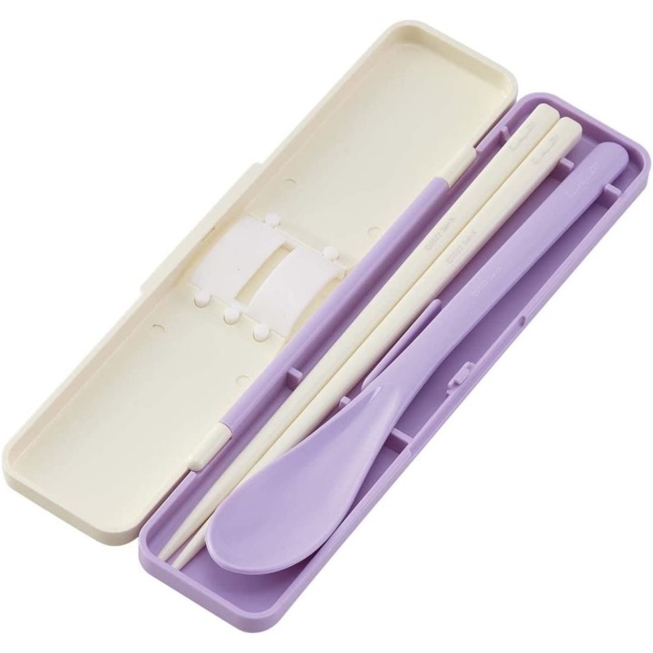 Skater - Set di cucchiaio e bacchette Sumikko Gurashi a forma di coniglio | Cookingsan.com