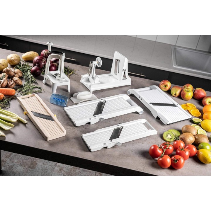 Benriner CBV04 Multifunctional Vegetable Slicer Japanese Stainless Steel