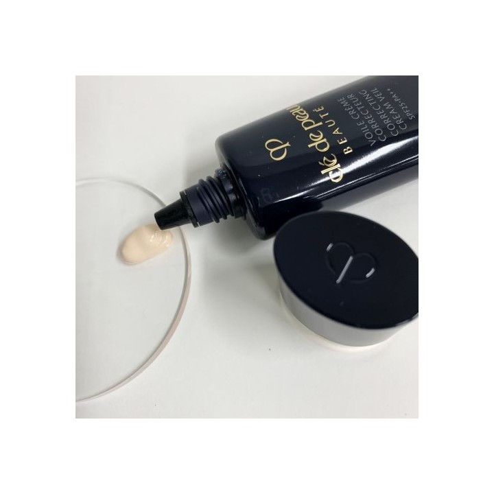 Clé de Peau - Voile Crème Correcteur