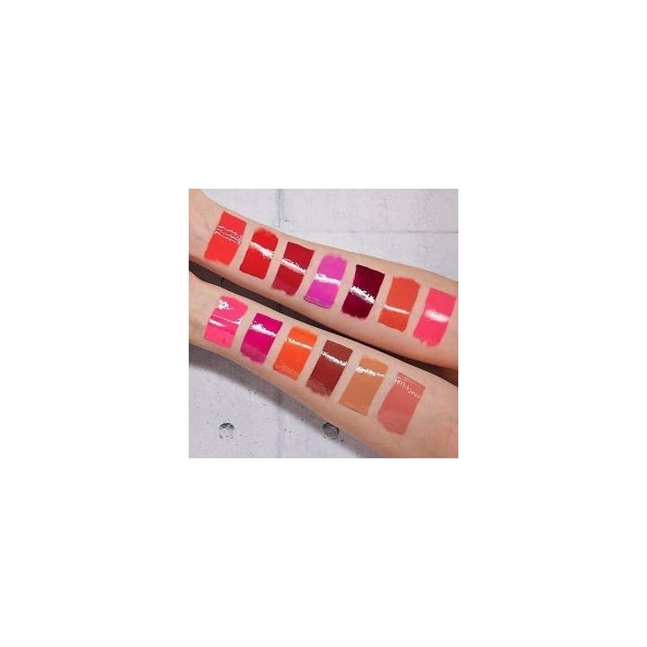 Shu Uemura - Rouge Unlimited Lacquer Shine